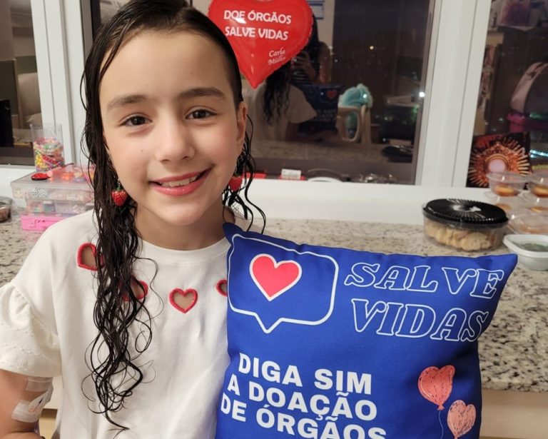 Menina de 10 anos que criou campanha sobre doação de órgãos consegue transplante de coração