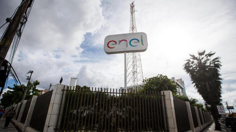 Comissão Parlamentar de Inquérito da Enel é Paralisada em Juazeiro do Norte por Falta de Repasse à Câmara Municipal