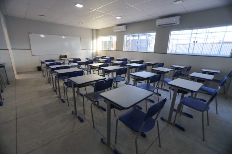 Ministério Público indica inscrições antecipadas para estudantes com necessidades especiais em Juazeiro do Norte, Ceará.
