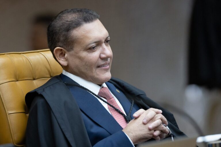 Kassio Nunes Marques toma posse como novo presidente do TSE no dia 12 de maio