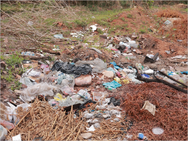 Moradores de Juazeiro do Norte se mobilizam contra o descarte inadequado de resíduos