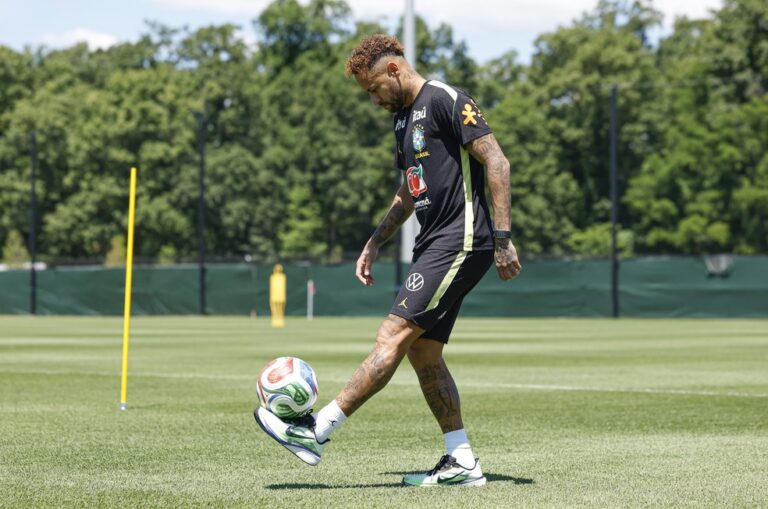 Neymar é cortado da Seleção e não enfrenta o Haiti em importante partida