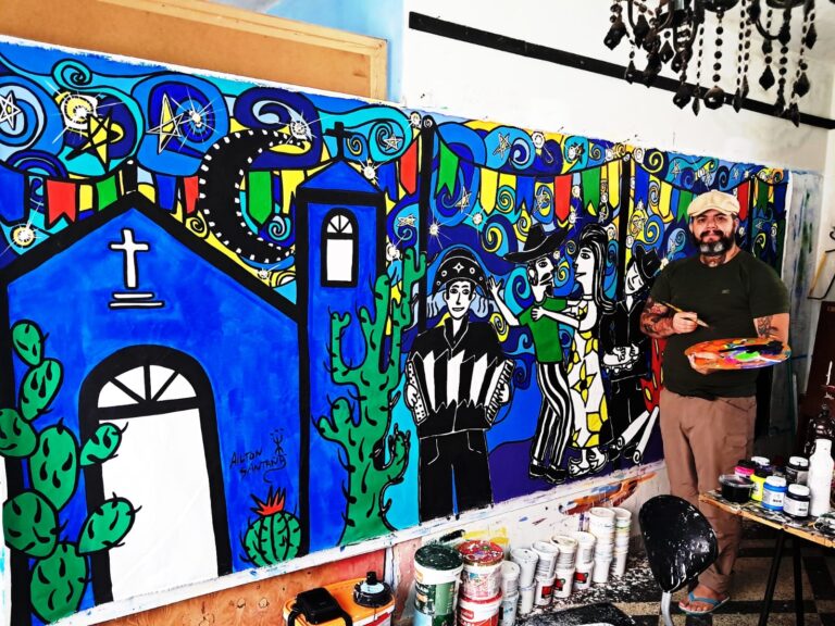 Entre cores e sentimentos, Ailton Santana constrói uma das trajetórias mais marcantes das artes visuais pernambucanas