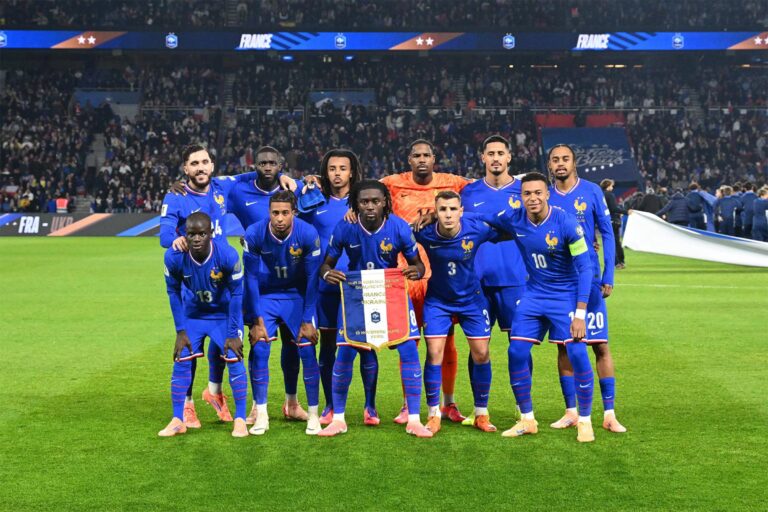 Jogadores e autoridades se unem contra racismo após agressões à Seleção Francesa