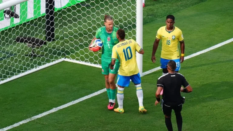 Neymar e o goleiro norueguês: o que a leitura labial revela?