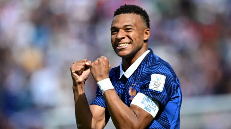 Mbappé estabelece novo marco histórico nas partidas eliminatórias da Copa