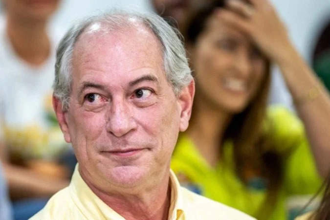 Ciro se manifesta sobre a exclusão de vídeo que o associa ao bolsonarismo: “Não sou desonesto