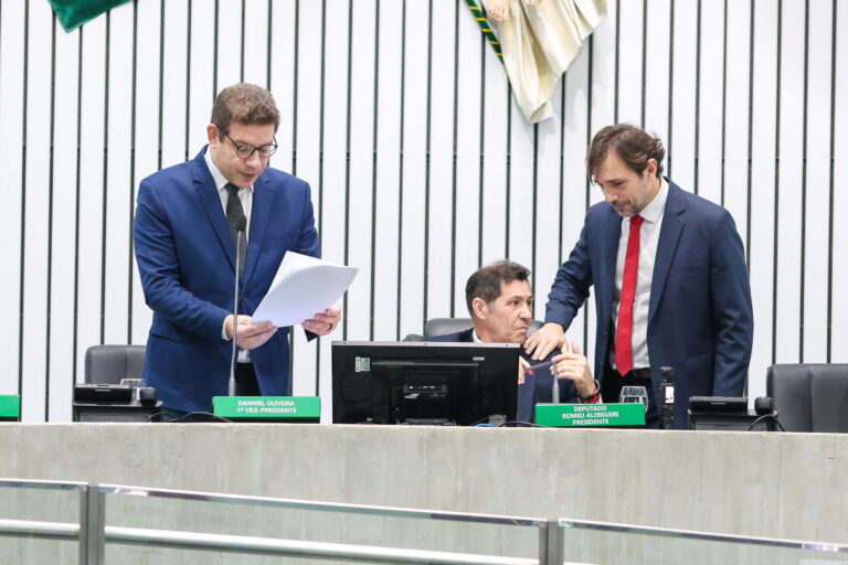 Delegacias de Homicídios ganham luz verde para Sobral e Juazeiro do Norte pela Assembleia Legislativa