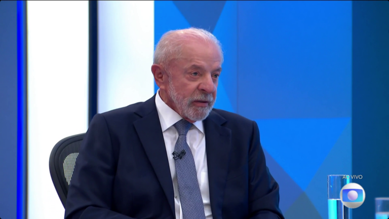 Lula nega conhecimento sobre a ausência de aumento no Bolsa Família durante seu terceiro mandato